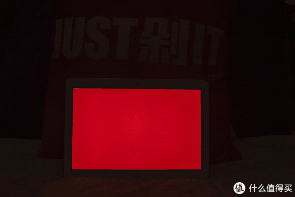 gif只有256色,也可以看出几个基准色的还原还是相当到位的.