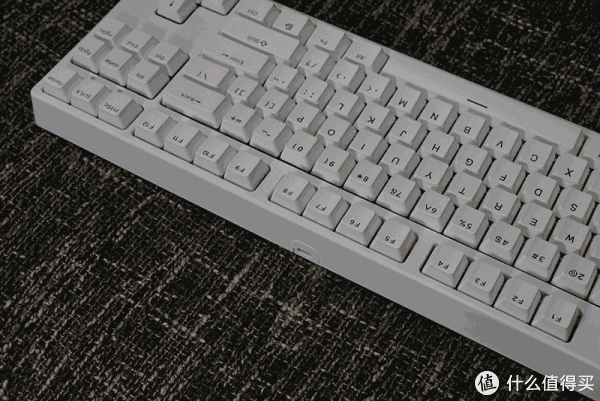 贯彻落实极简无线计划:ganss 高斯 gs-87d蓝牙双模键盘 开箱