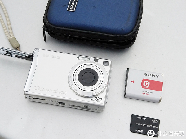 不是微单,但能加镜头:sony 索尼 w200 卡片相机