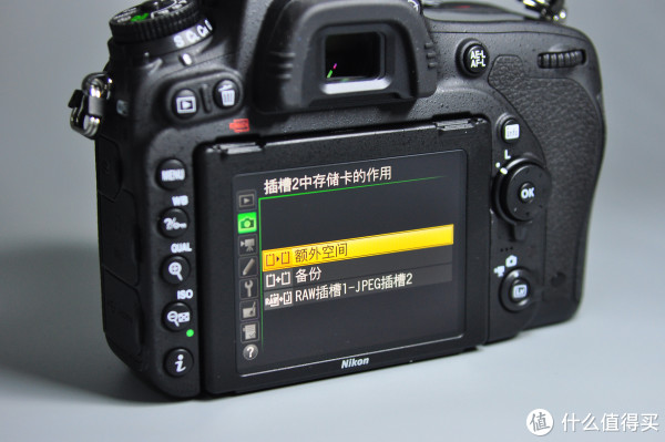 尼康D750是否支持防抖？尼康D750是否支持自拍？