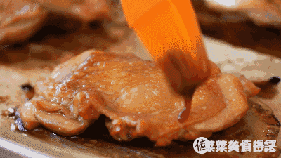 快手菜 篇一:10分钟烧好这大鸡腿子,又香又嫩!