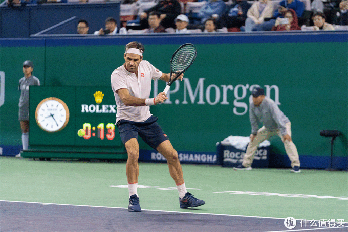 这时借助sony a9的快门优先方式 afc连拍在拍摄此类照片时就帮了很大