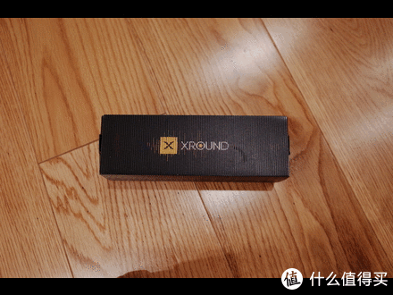 当你移动外包装的时候,声纹还会发生改变,外包装还是很用心的.