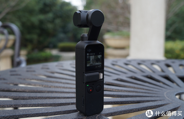 大疆最小三轴机械云台——dji osmo pocket口袋云台相机详细评测