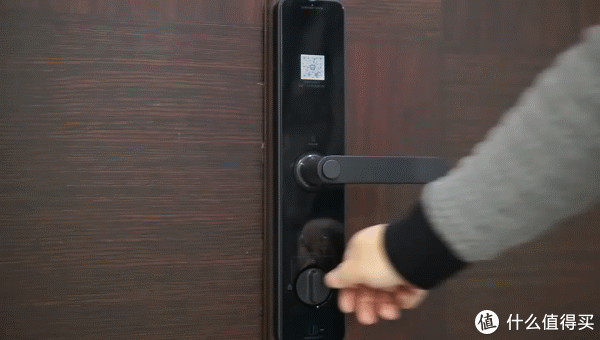 看看反锁时,锁舌的状态(见下图).