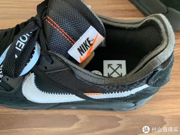 朋友的球鞋 篇一:off white x nike air max 90 2019开箱