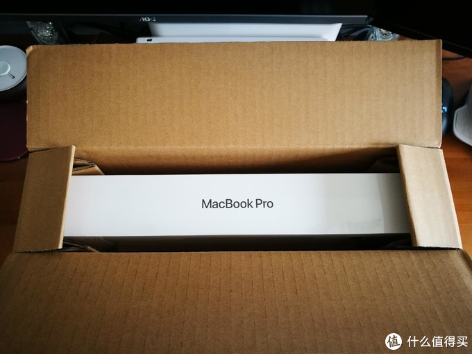 数码 篇一:macbook pro 13 16g 定制低配开箱