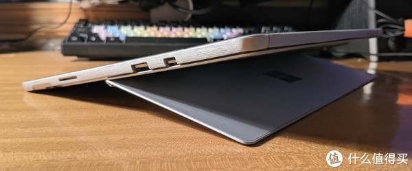 微软surface pro 6笔记本电脑外观展示(主机|接口|键盘|触摸板)