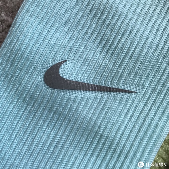 社区首页 运动户外 运动鞋袜 运动袜 nike/耐克运动袜 文章详情   这