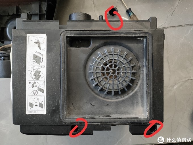 飞利浦(philips)吸尘器fc5833拆解后震惊了国人