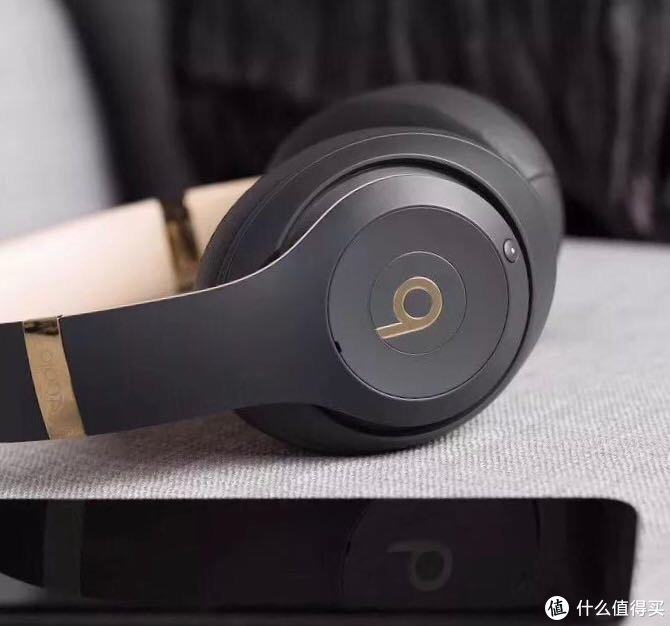 beats studio3 wireless无线蓝牙头戴耳机值得入手吗