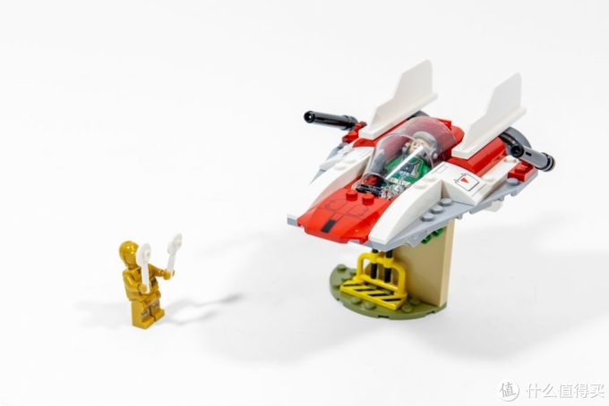 大型零件,简单拼搭:乐高星球大战 4 系列 75235,75237