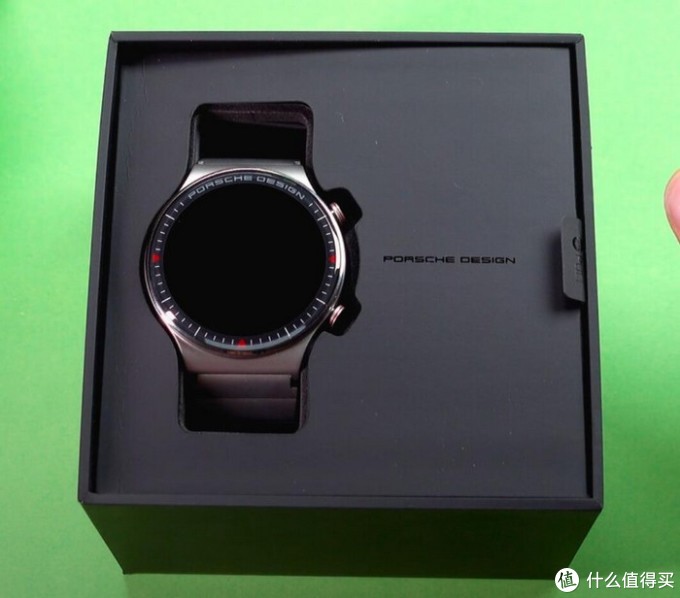 浓浓保时捷味道华为watchgt2pro保时捷限量版开箱偷跑