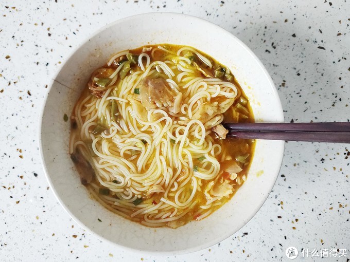 食全食美话短长篇十几种速食湖南米粉吃感体验更多的各地米粉推荐