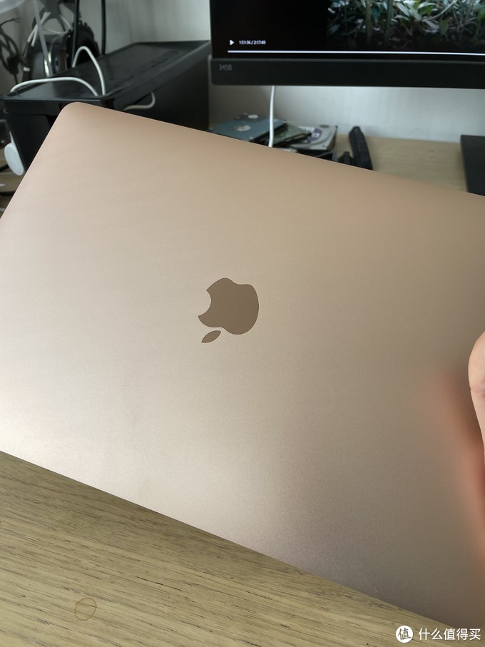 官翻macbookairm116g版评测价格真便宜coder神器真香啊