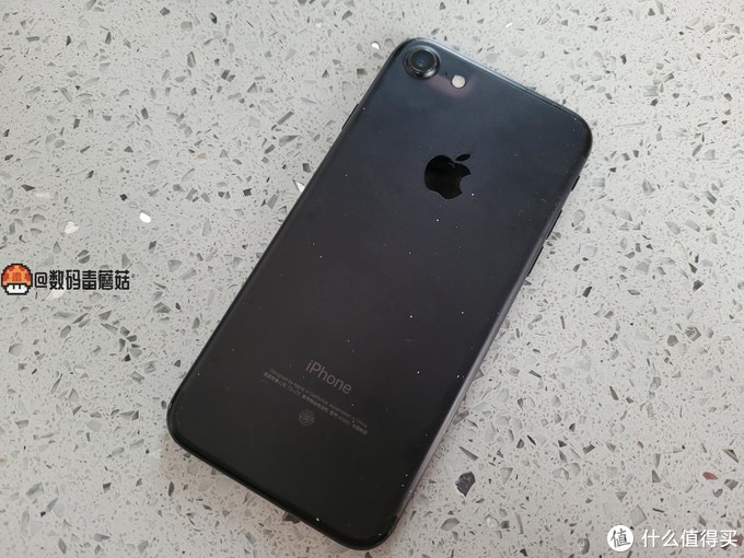 白捡一台无振动无声音弯的iphone7盘它