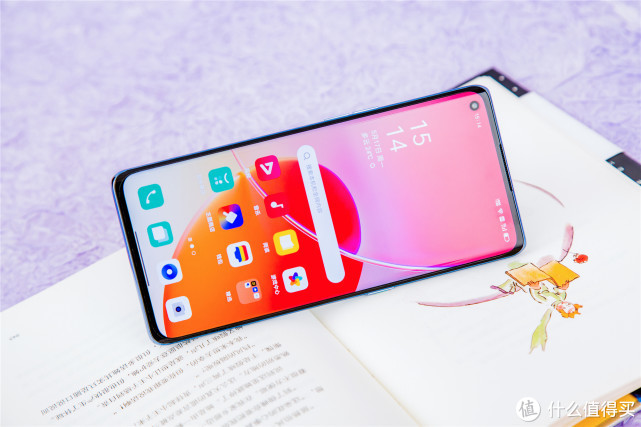 opporeno6pro夏日晴海上手体验晶艳外观手感细腻