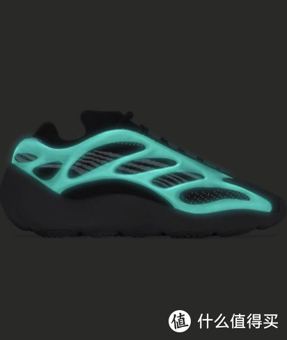 夜光椰子yeezy700v3全新配色darkglow曝光