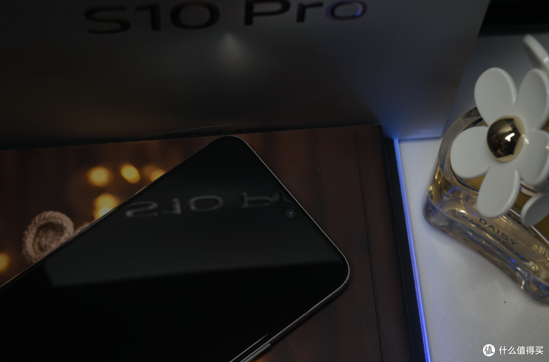 vivos10原装壁纸,vivos10自带壁纸 帅爆美呆照亮最美的你vivos10pro柔光自拍旗舰5g手机