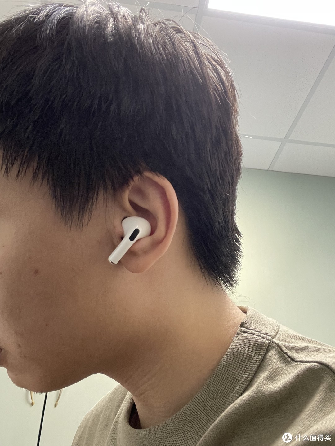 airpods pro 佩戴展示