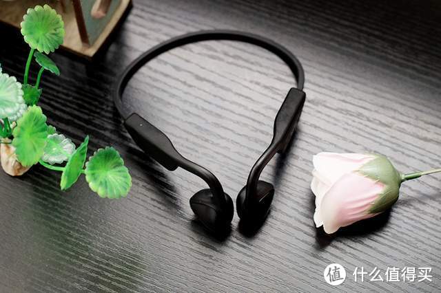 南卡骨传导pro2代蓝牙耳机体验优雅有品位听歌更安全