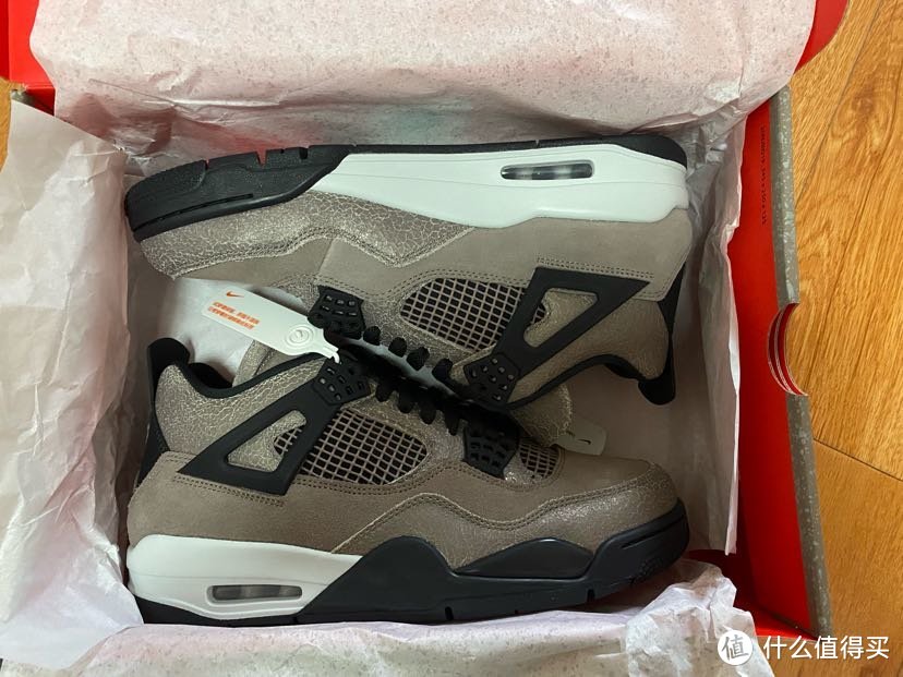 aj4摩卡平替亲友限定ts