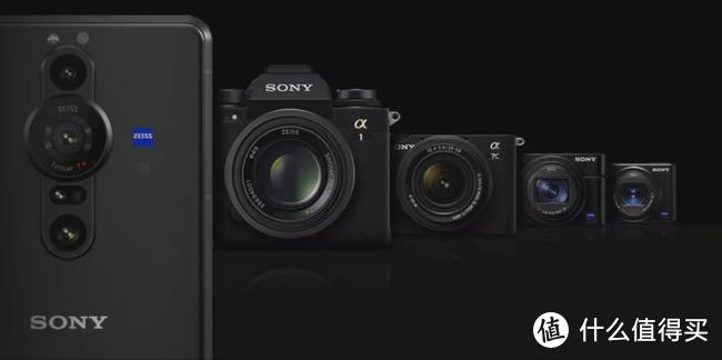 2021年4月14日索尼发布xperia 1 iii"微单"手机,拥有三摄四焦段影像