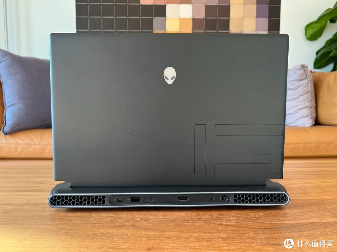 游戏本的天花板外星人alienwarem15r6到底怎么选