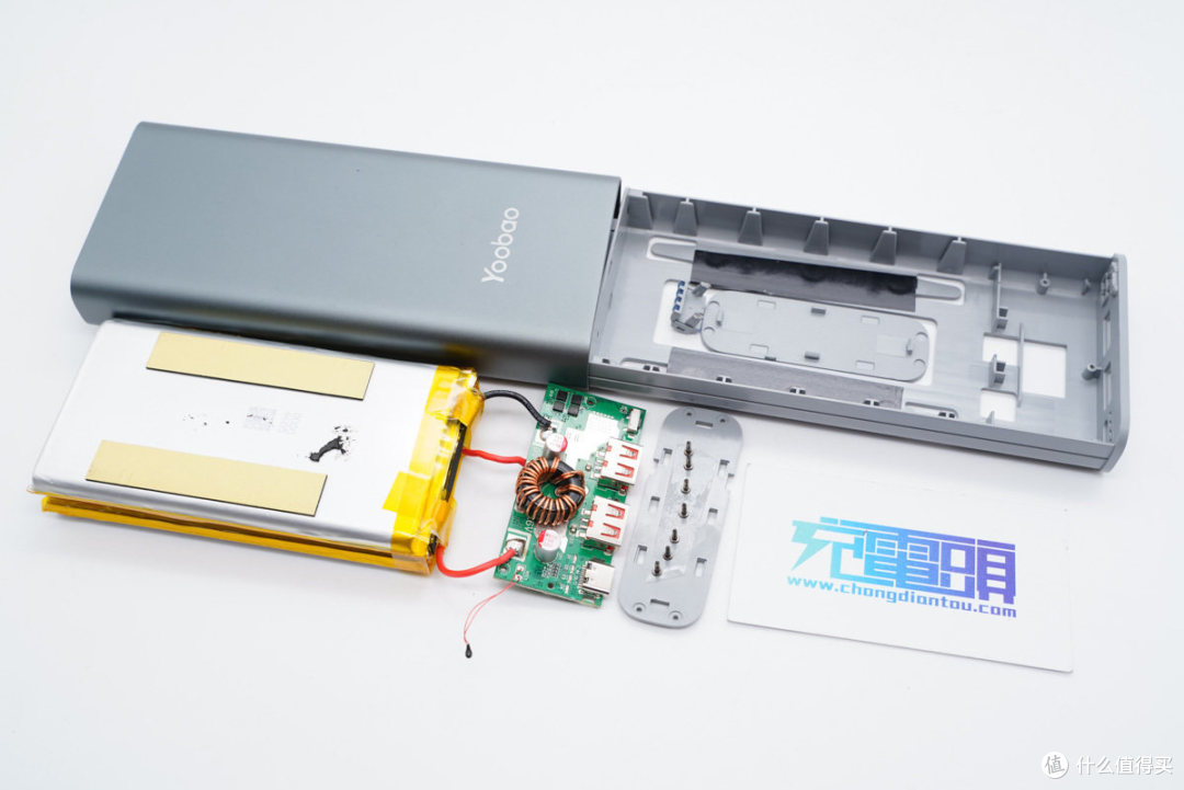 拆解报告yoobao羽博新款20000mah45w双向快充移动电源pd45w