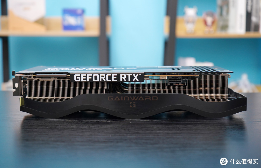 耕升rtx3090ti评测整面rgb灯光的显卡你见过吗