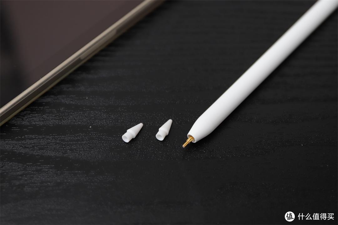 南卡pencil电容笔磁吸充电版采用了苹果同款工艺,一体机身设计,机身