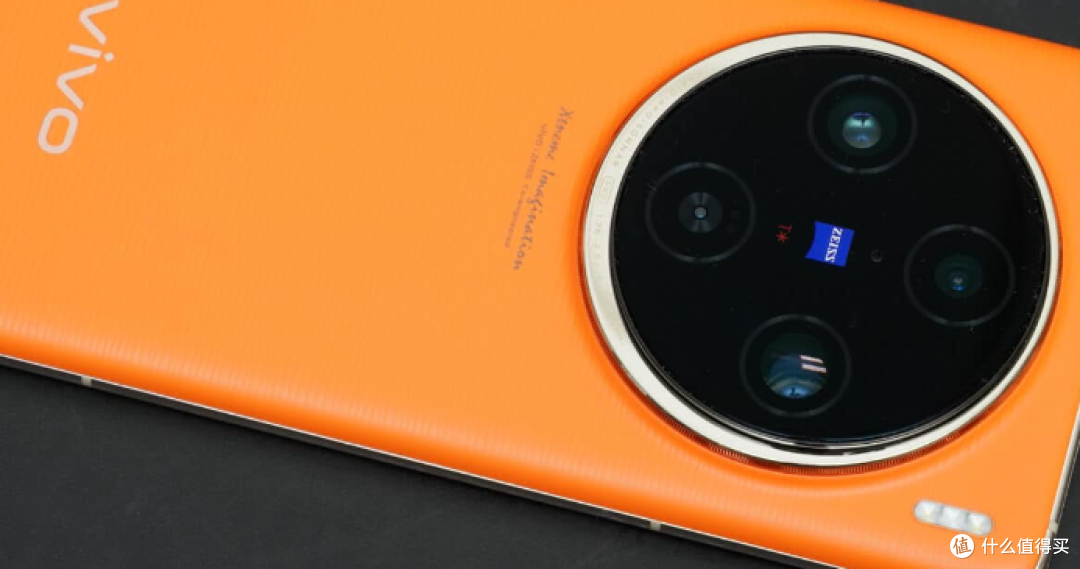 大橘色的vivo X100 Pro机身设计漂亮吸引人_手机_什么值得买