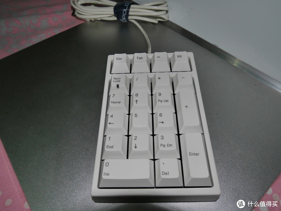 多个愿望一次满足：Leopold 利奥博德 FC210TP 小数字机械键盘