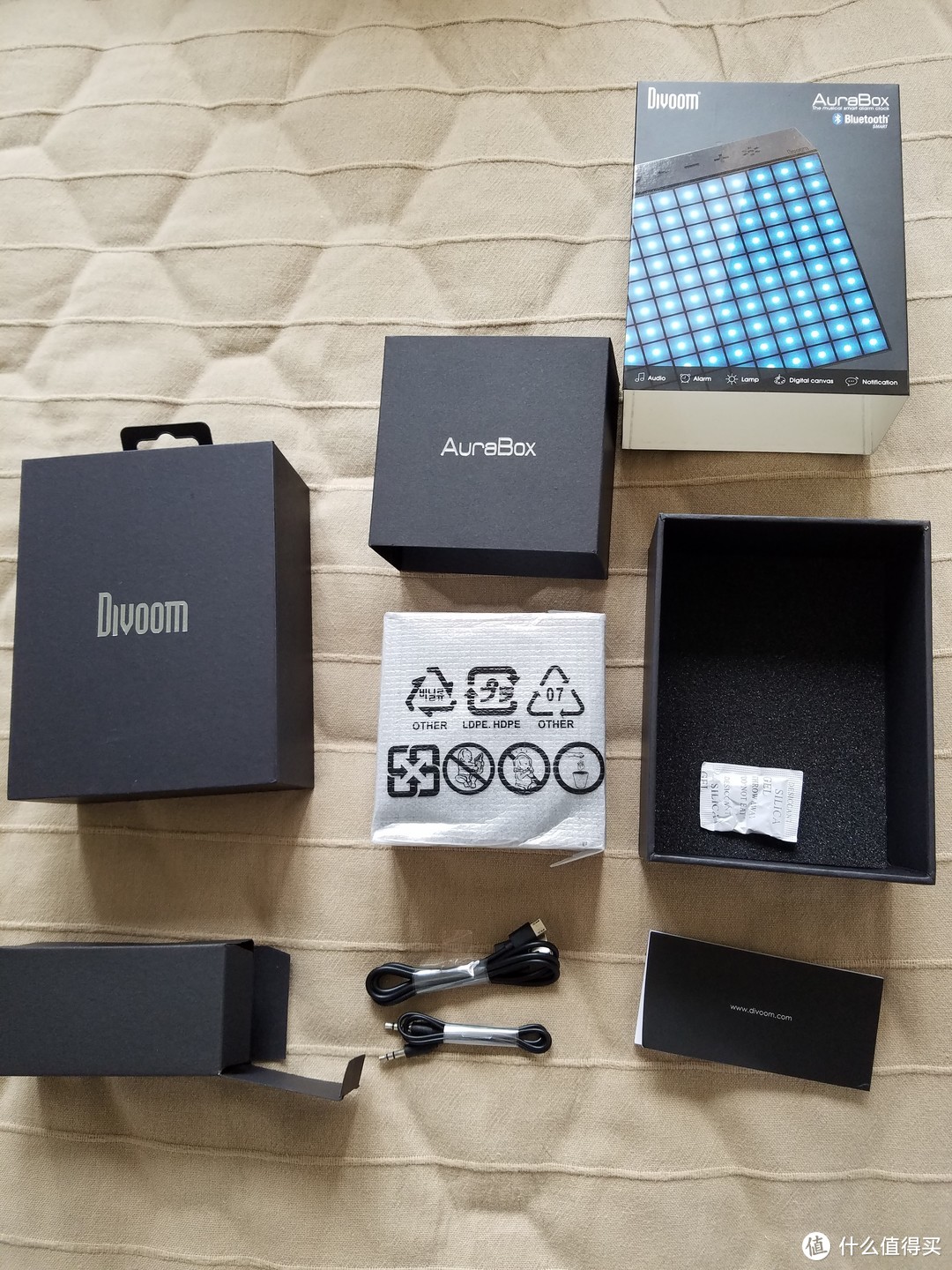 DIVOOM AuraBox 智能蓝牙音箱 开箱及体验