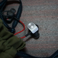 魅族 EP51 蓝牙耳机使用体验(佩戴|音质|续航|优点|缺点)