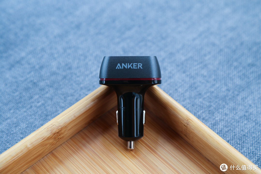 #本站首晒#车充也要快一点—Anker QC3.0 42W 双口车充