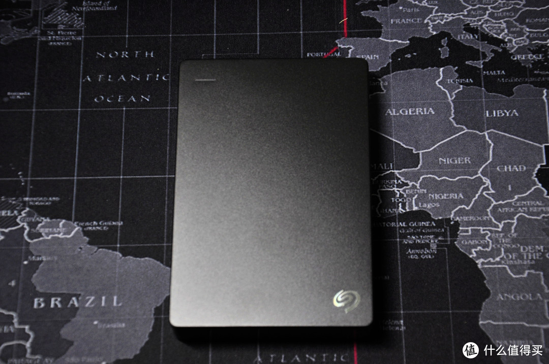 网络硬盘倒闭之日，移动储存崛起之时：SEAGATE 希捷 Backup Plus 新睿品 4T 移动硬盘的开箱测评