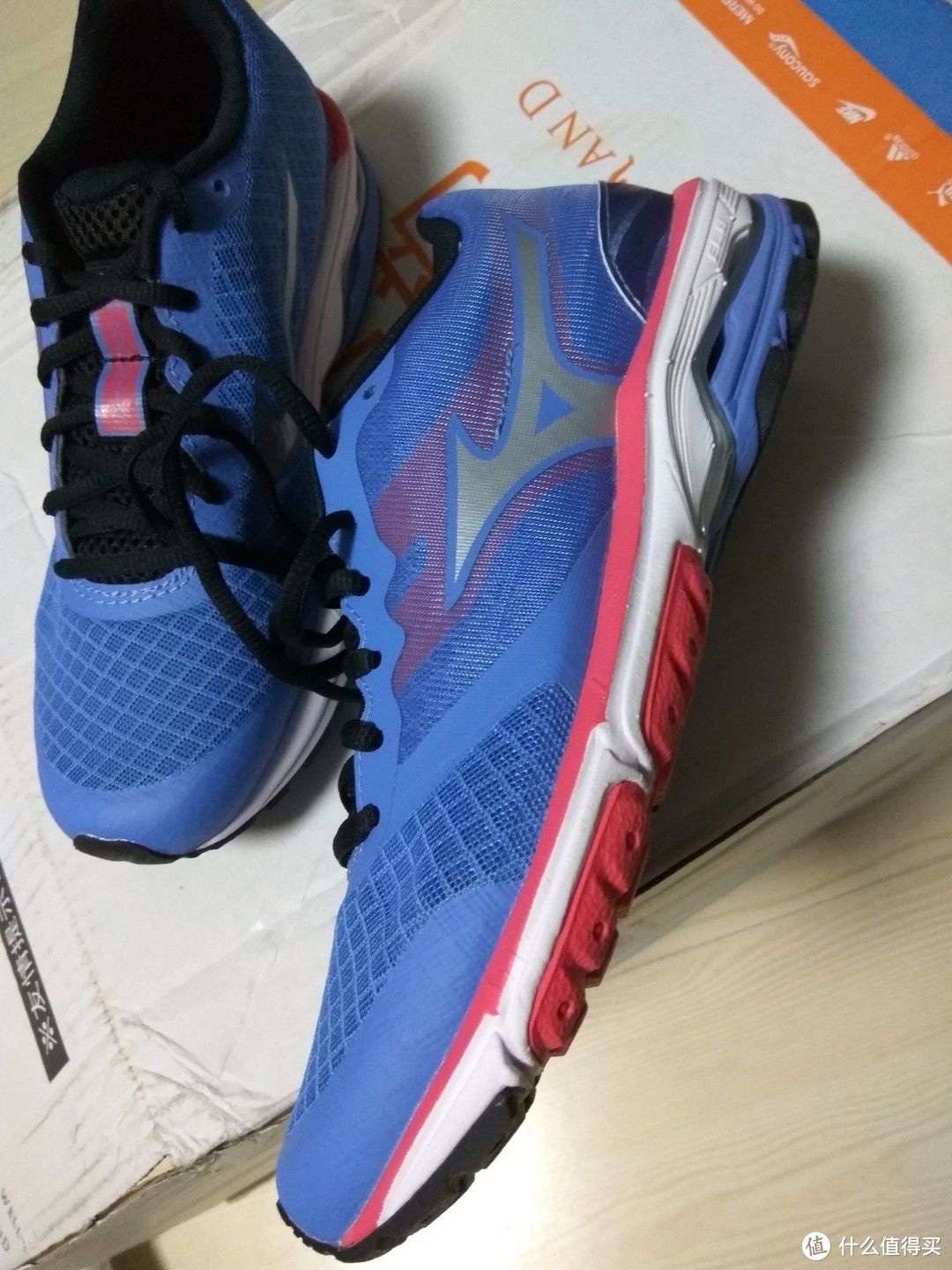 双11撸三双： Mizuno 美津浓 WAVE ZEST 男女款跑鞋