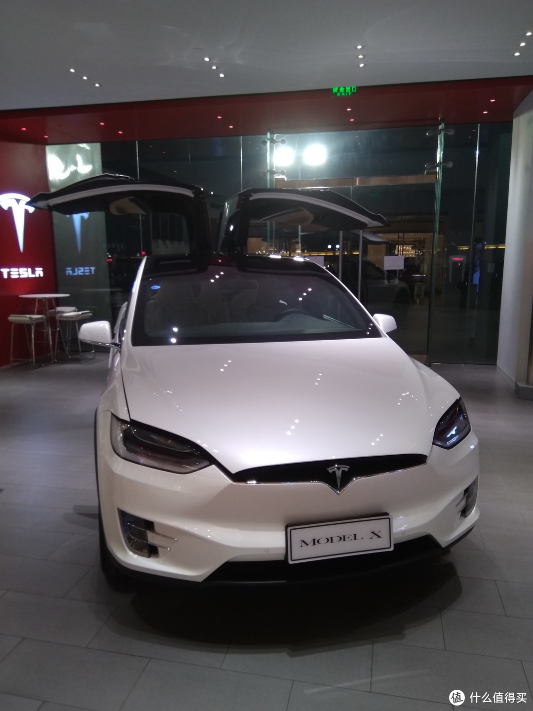 一流操控感+实用科技感——记一个汽车攻城狮的Tesla Model X 90D试驾体验