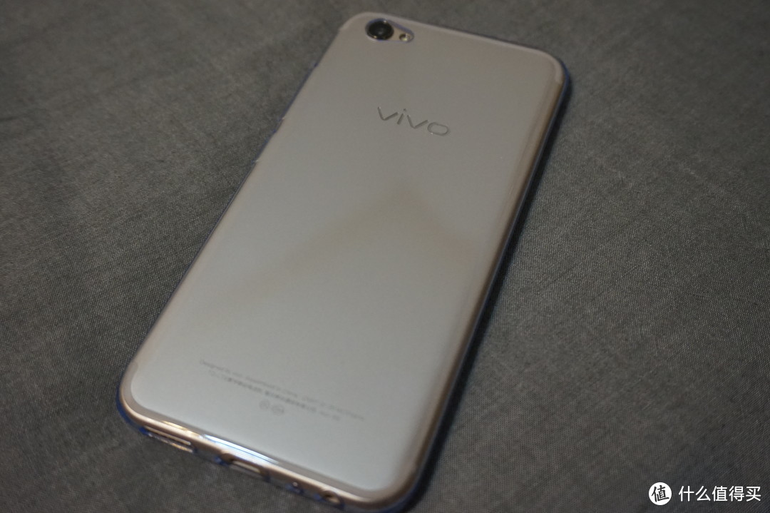 口嫌体正直——自拍新定义 2000万柔光双摄 vivo X9 手机评测