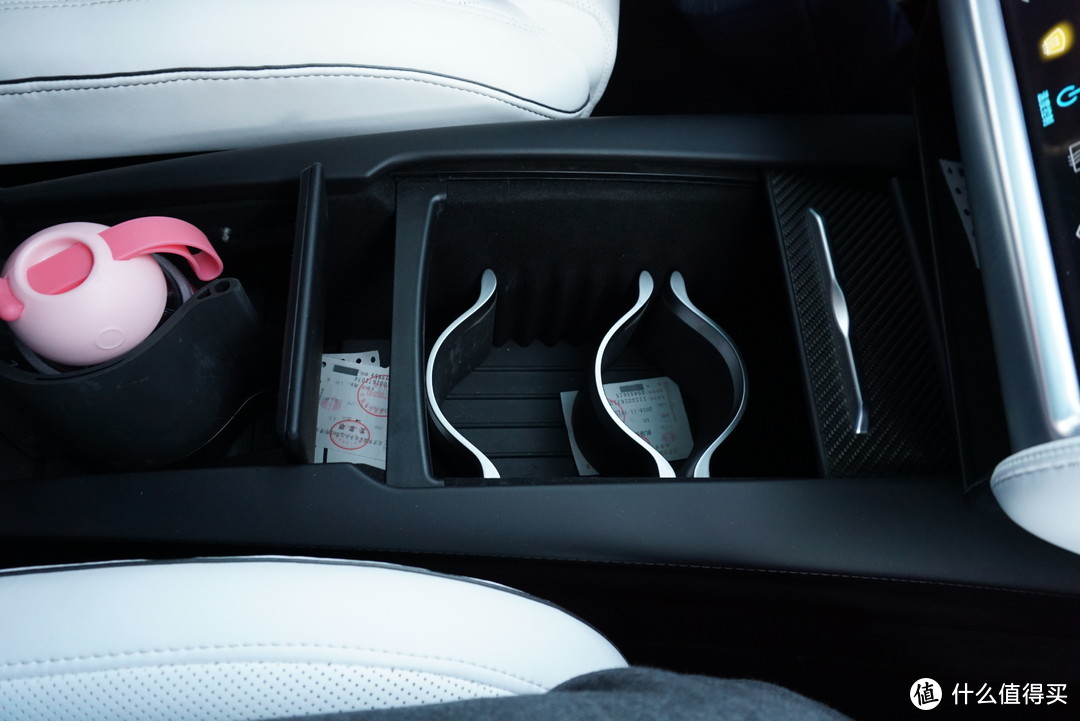 一流操控感+实用科技感——记一个汽车攻城狮的Tesla Model X 90D试驾体验