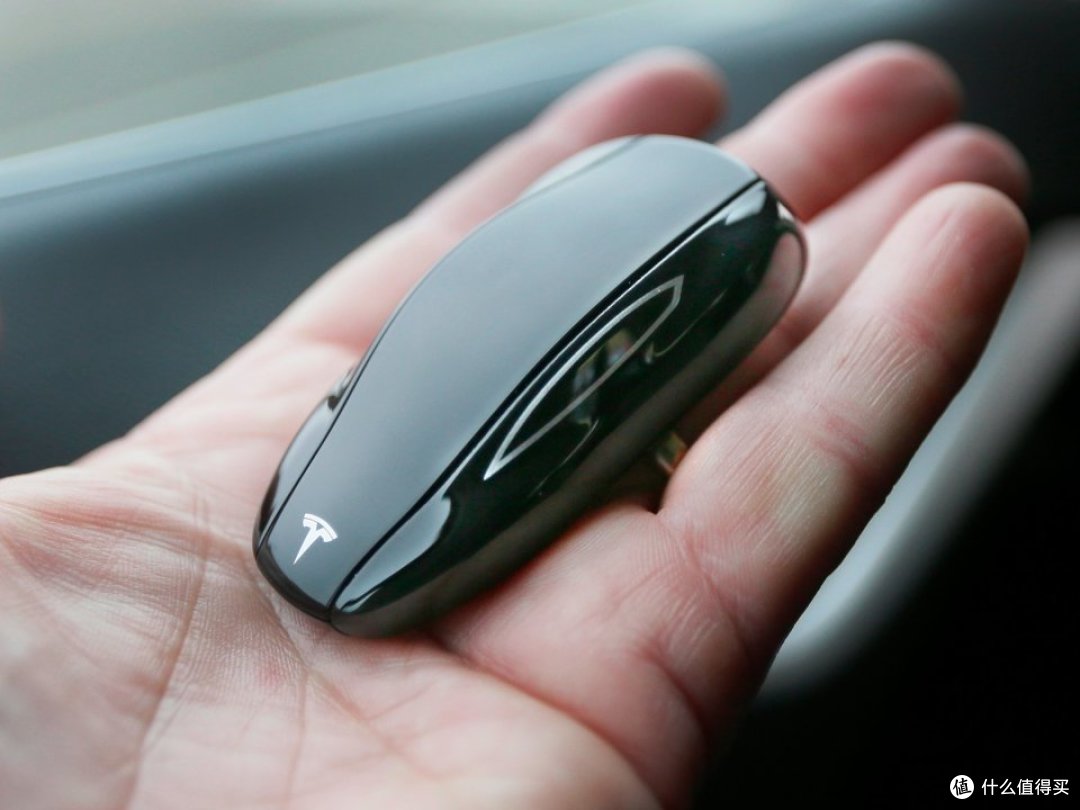 机车男与电动怪兽的偶遇 —— Tesla Model S/X 简评