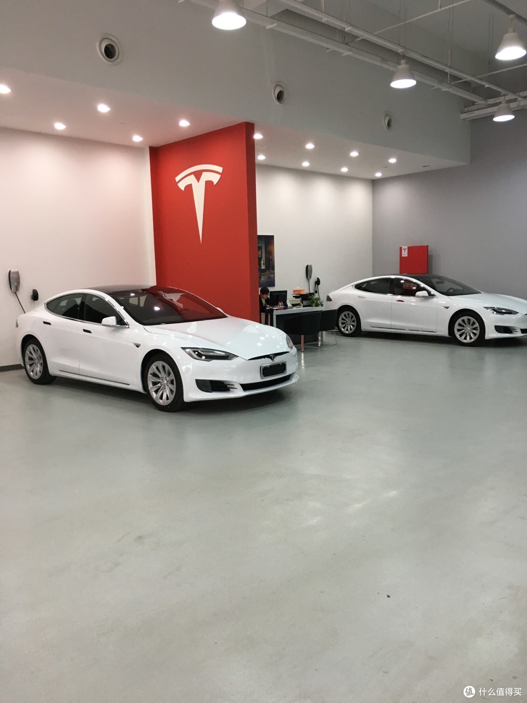 机车男与电动怪兽的偶遇 —— Tesla Model S/X 简评
