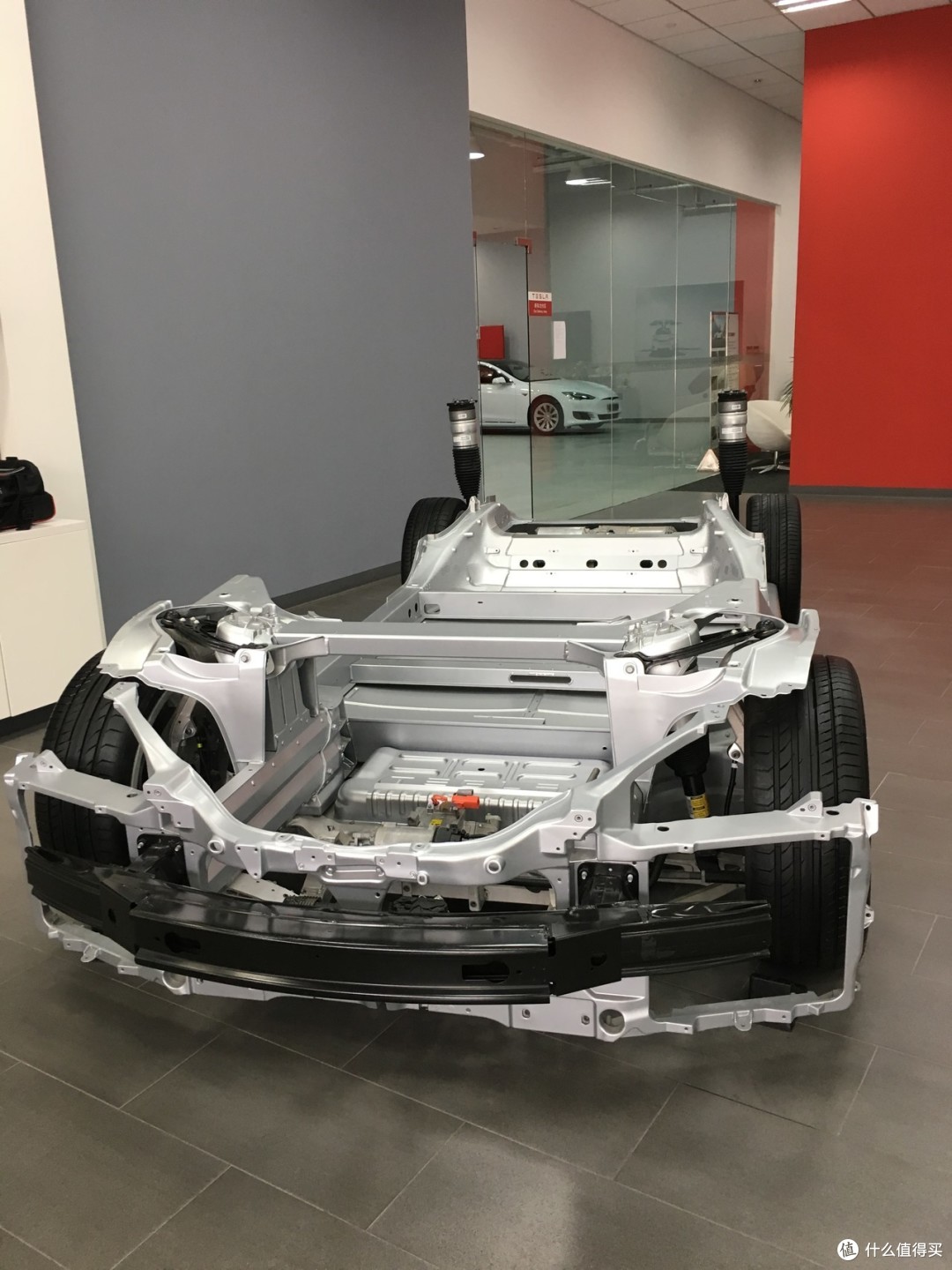 机车男与电动怪兽的偶遇 —— Tesla Model S/X 简评