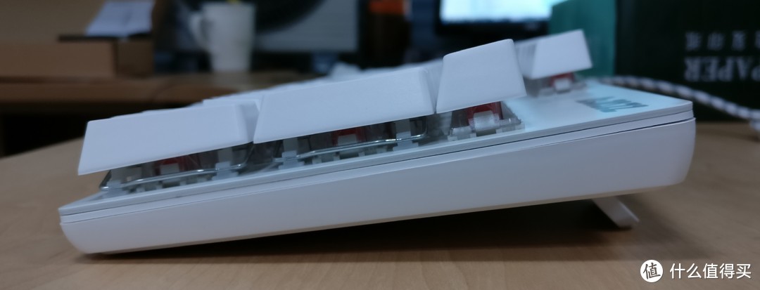 【轻众测】迟来的众测之AJAZZ 机械战警 合金机械键盘 白色冰蓝版（红轴）