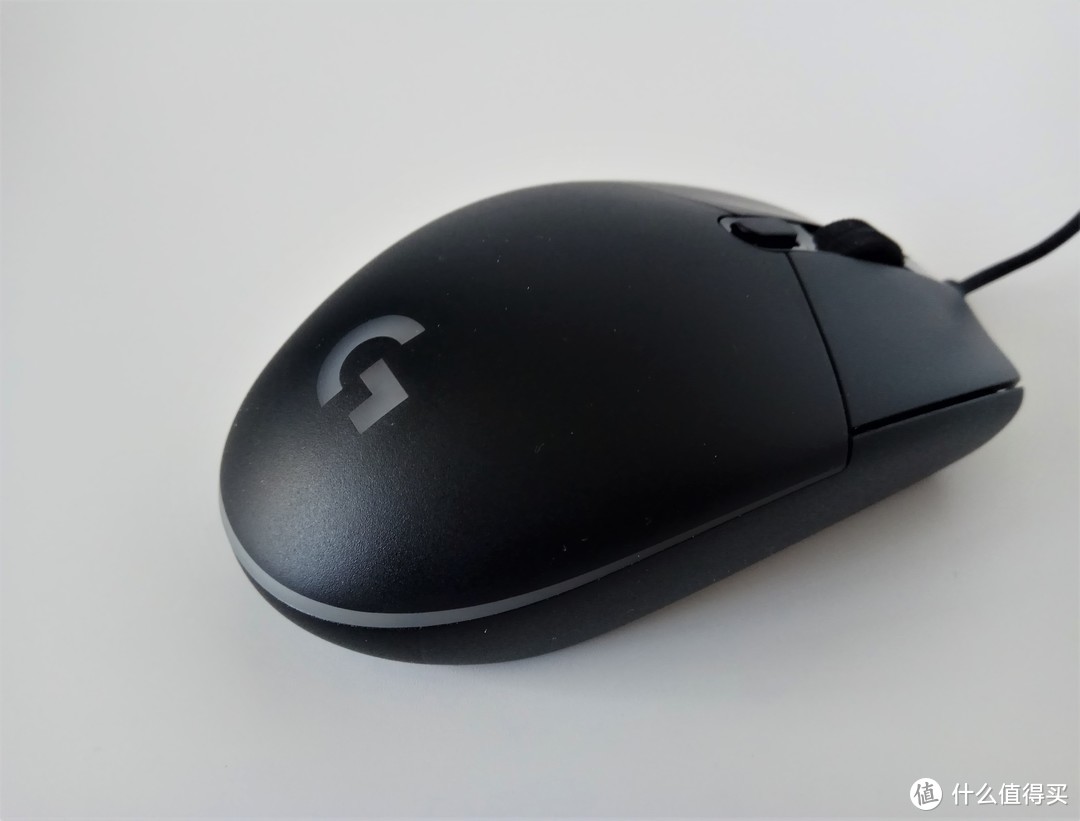 年轻人的第一款RGB鼠标--Logitech 罗技 G102 Prodigy游戏鼠标