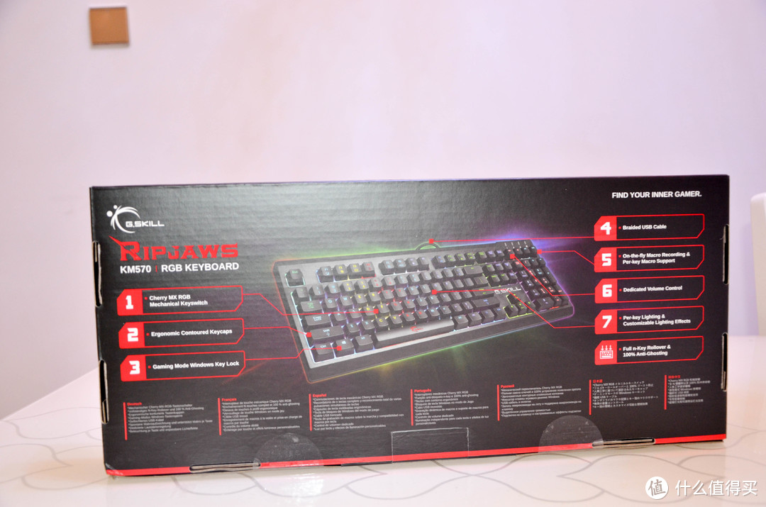 芝奇跨界新作——KM570 RGB一把骚气的机械键盘