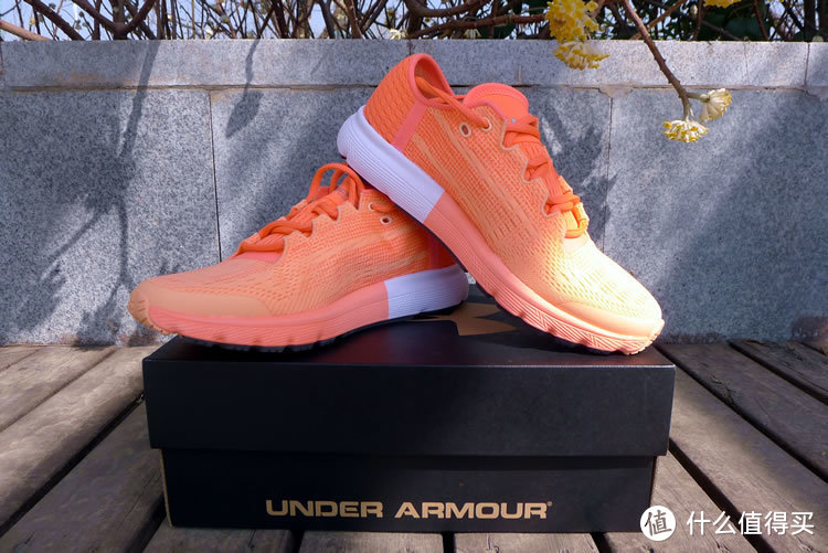 奔跑吧！Girls！UNDER ARMOUR 安德玛 SpeedForm 跑鞋套装の非专业测评