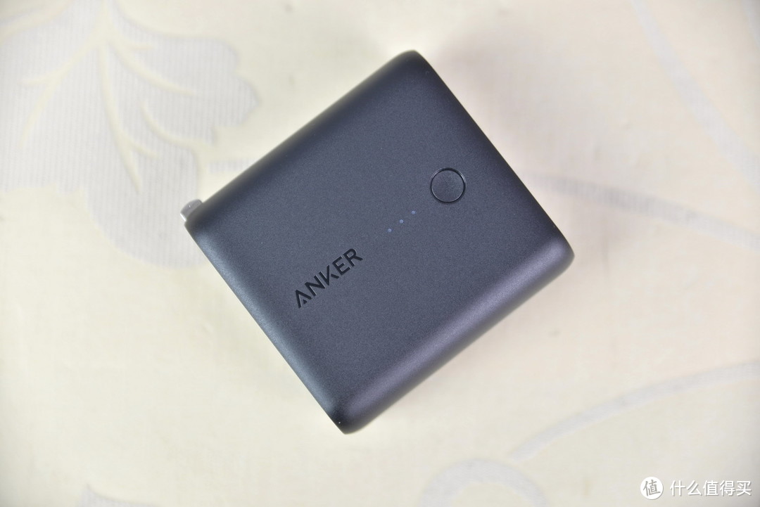 当移动电源自带插头，Anker PowerCore Fusion超极充套装体验