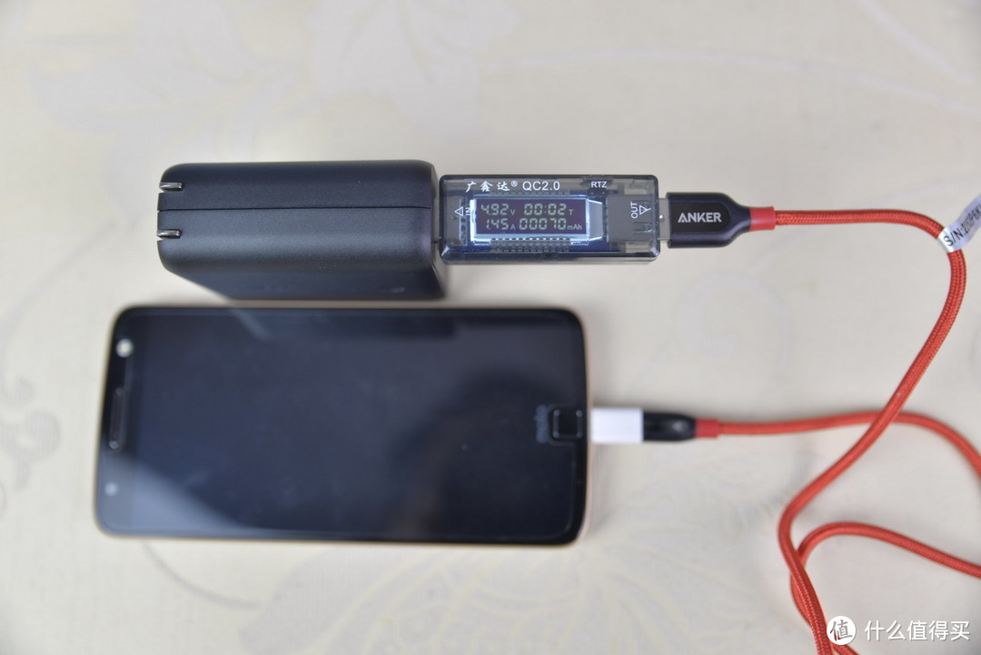 当移动电源自带插头，Anker PowerCore Fusion超极充套装体验